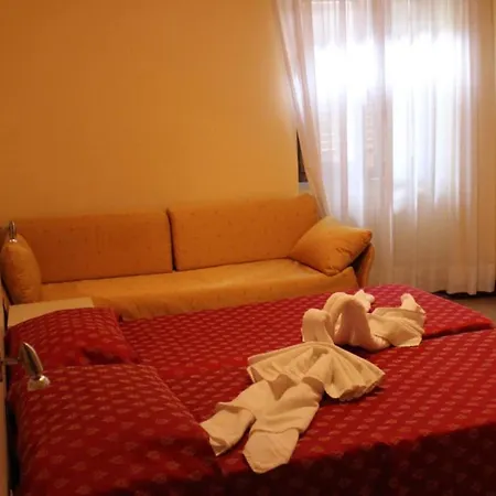 Hotel Miralago Pieve  Exterior photo