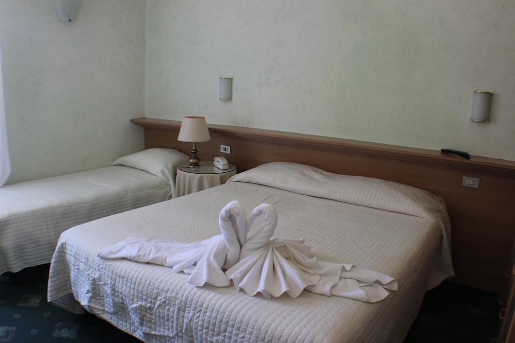 Miralago Hotel