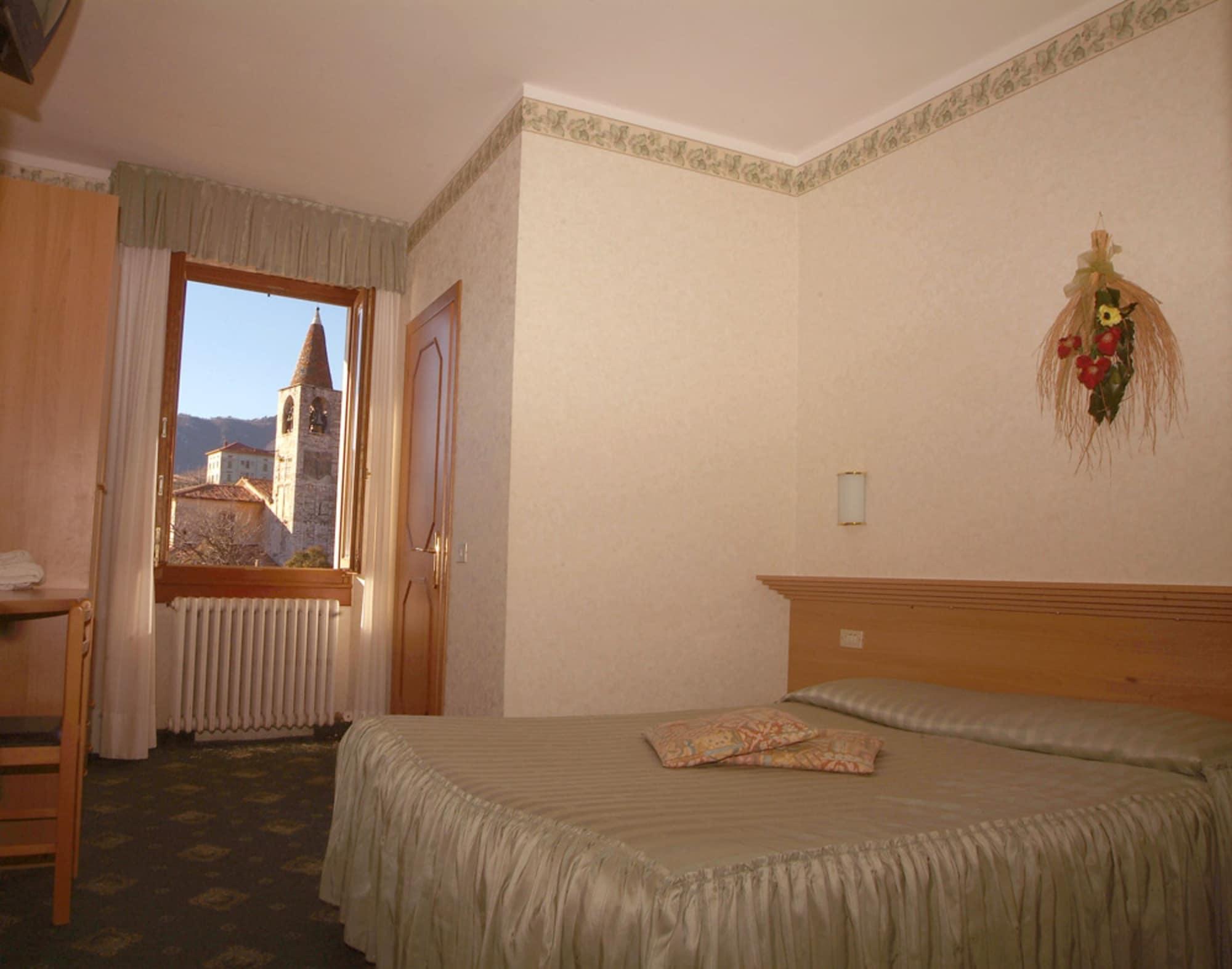 Miralago Hotel Pieve (Lombardy)